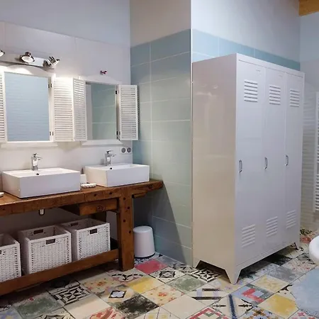 Grand Renove, Billard, Baby-foot, Vue Sur Riviere, Terrasse, Activites Diverses - Fr-1-582-76 * Шамбон-сюр-Линьон