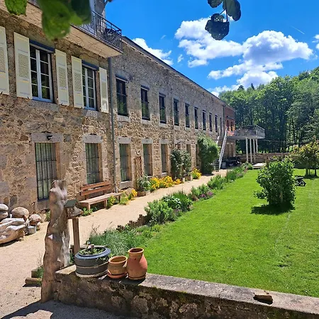 Grand Gite Renove, Billard, Baby-Foot, Vue Sur Riviere, Terrasse, Activites Diverses - Fr-1-582-76 Le Chambon-sur-Lignon