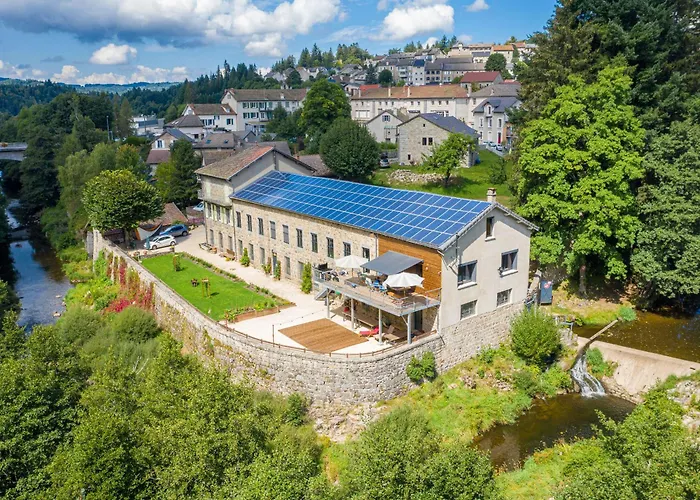 Grand Renove, Billard, Baby-foot, Vue Sur Riviere, Terrasse, Activites Diverses - Fr-1-582-76 * Le Chambon-sur-Lignon